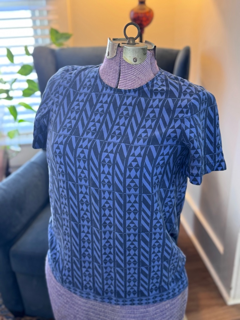 Madewell 100% silk Navy and Royal Blue Geometric Short Sleeve Top